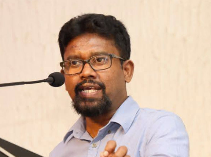 මාලිමා මන්ත්‍රීගේ ගංජා වගා කතාව සූරියකන්ද OIC ගේ කුමන්ත්‍රණයක් !